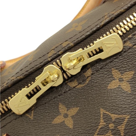 Louis Vuitton keepal bandolier (monogram) - Picture 15 of 16